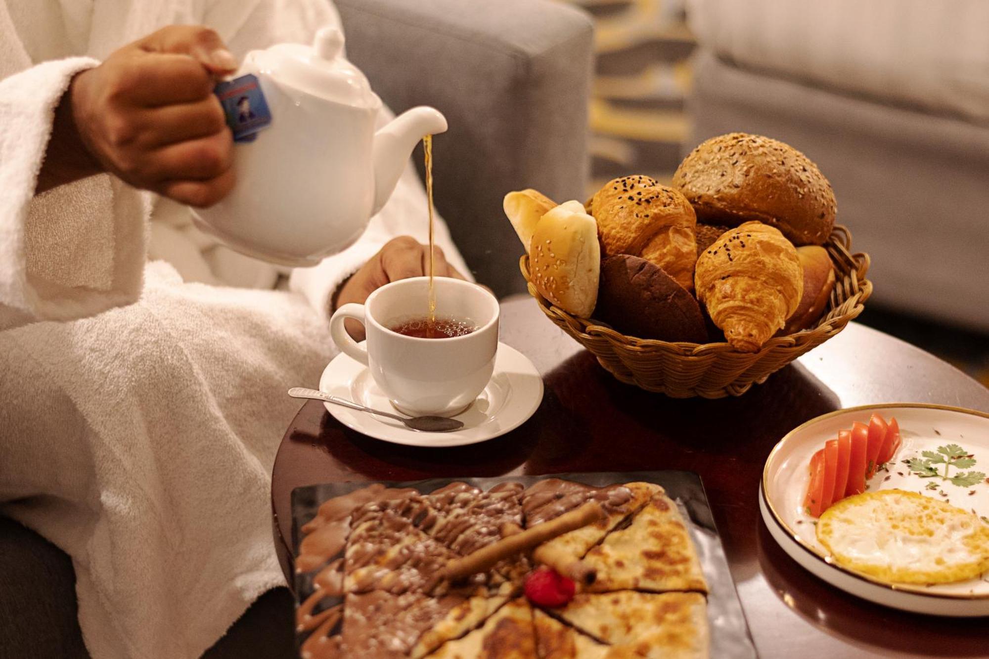 Laten Suites Prince Sultan Jeddah Ngoại thất bức ảnh
