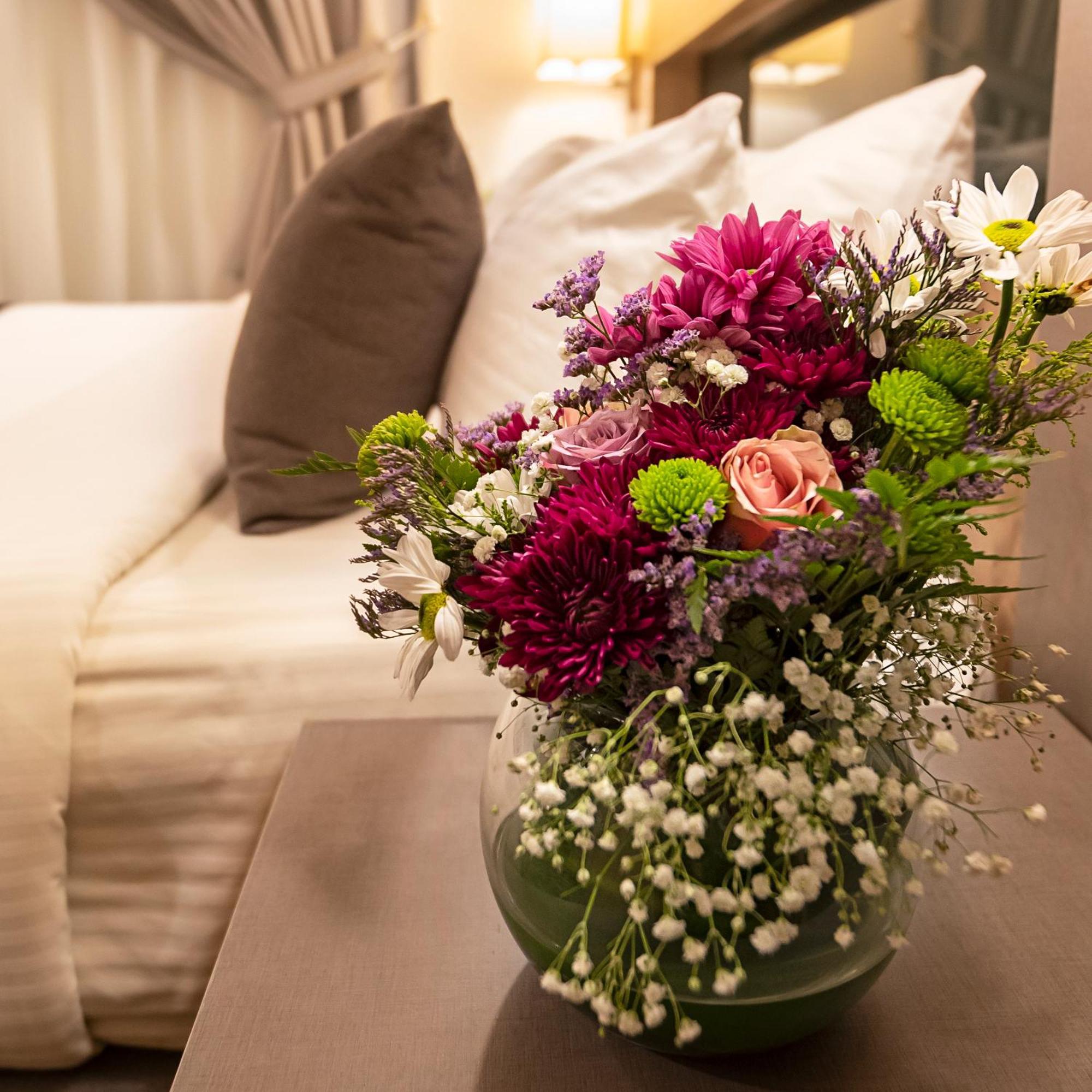 Laten Suites Prince Sultan Jeddah Ngoại thất bức ảnh