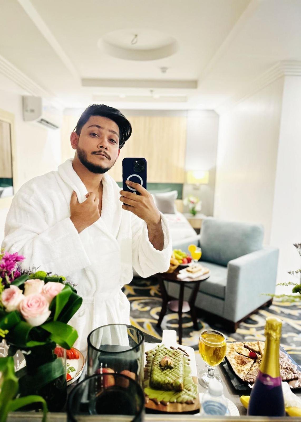 Laten Suites Prince Sultan Jeddah Ngoại thất bức ảnh