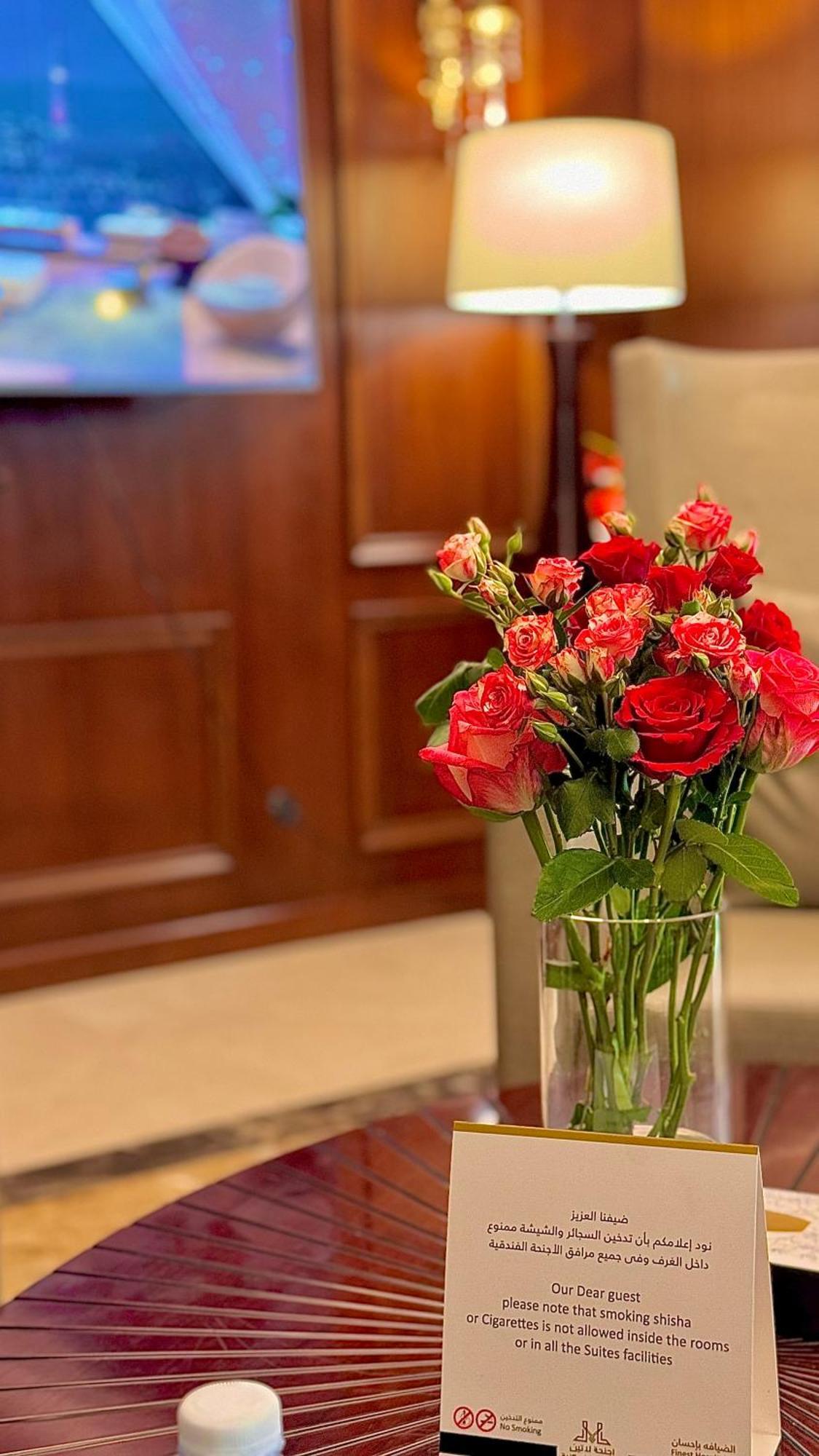 Laten Suites Prince Sultan Jeddah Ngoại thất bức ảnh